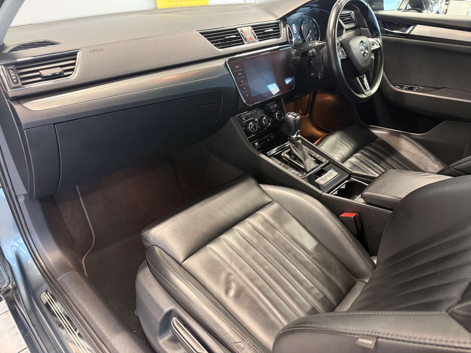 Used Skoda Superb 2019 for sale - 77366768: Photo 27