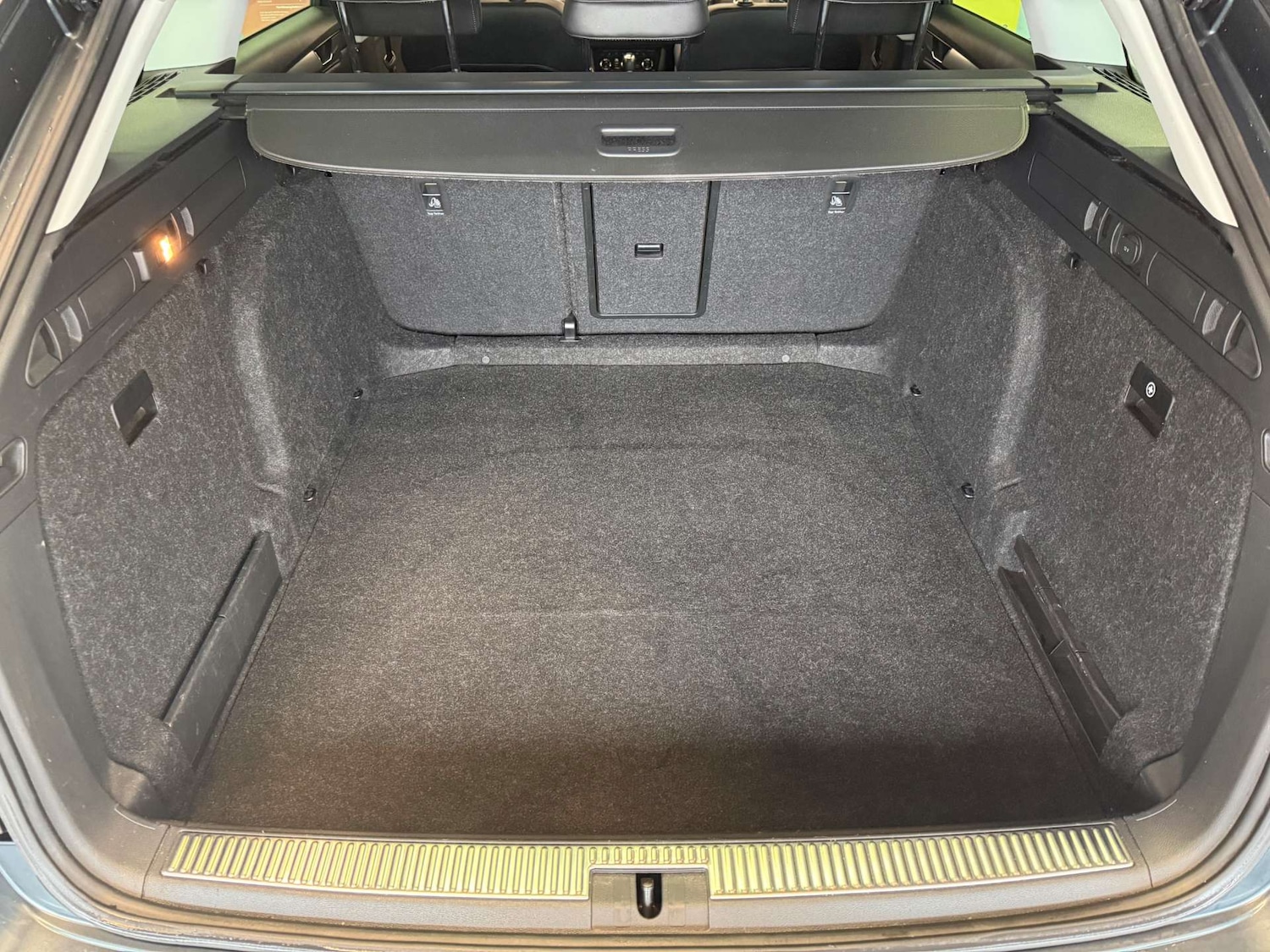 Used Skoda Superb 2019 for sale - 77366768: Photo 30