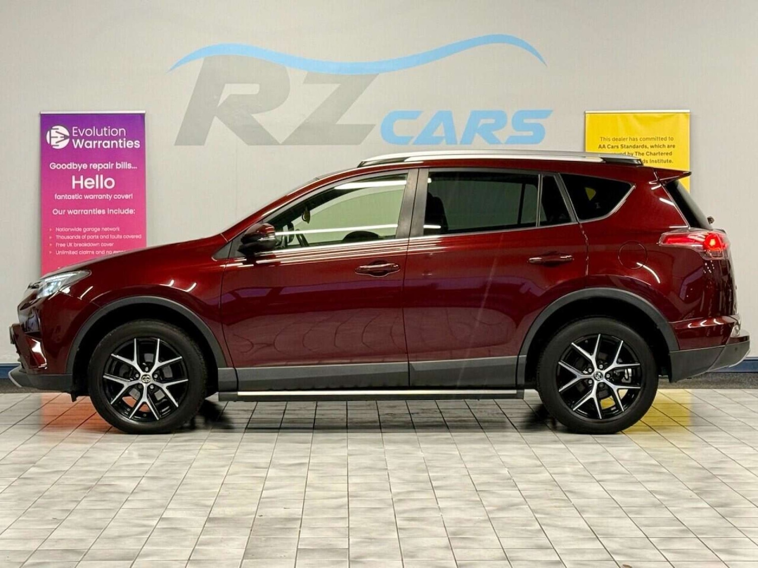 Used Toyota RAV4 2016 for sale - 76762009: Photo 14