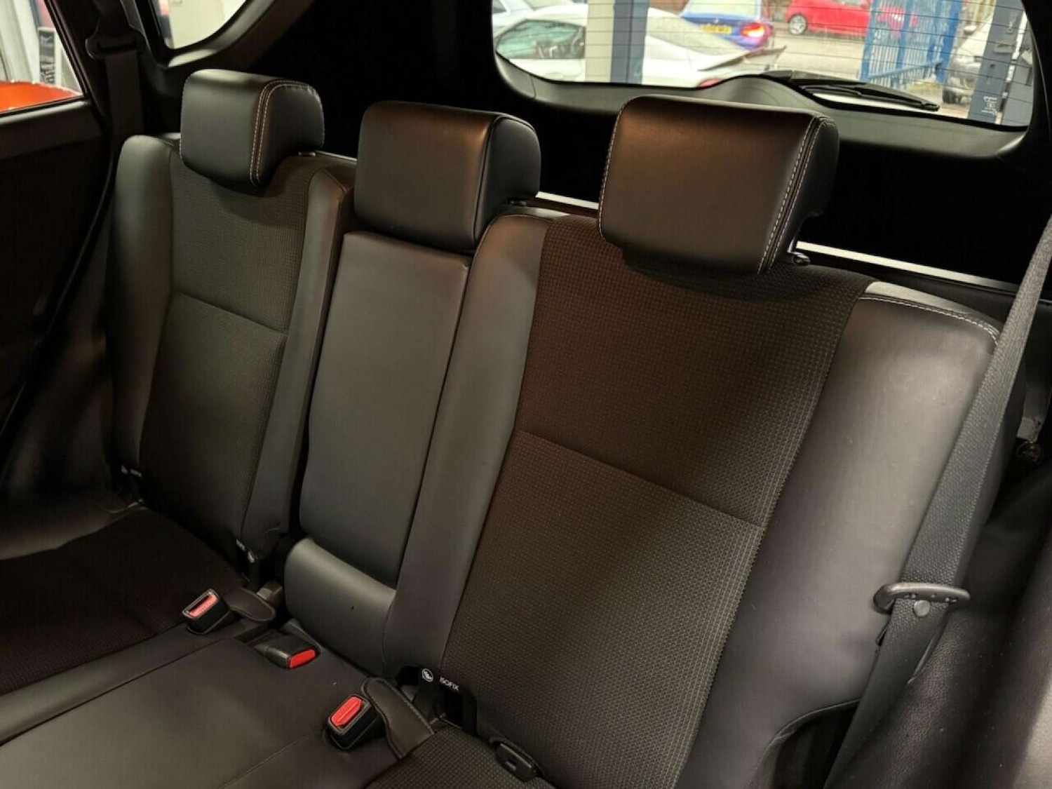 Used Toyota RAV4 2016 for sale - 76762009: Photo 35