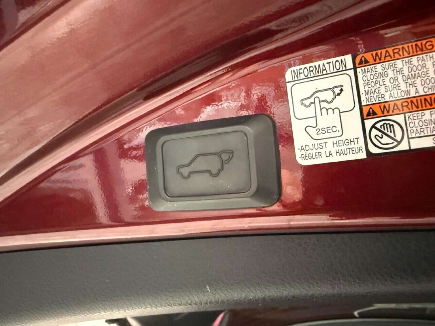 Used Toyota RAV4 2016 for sale - 76762009: Photo 39