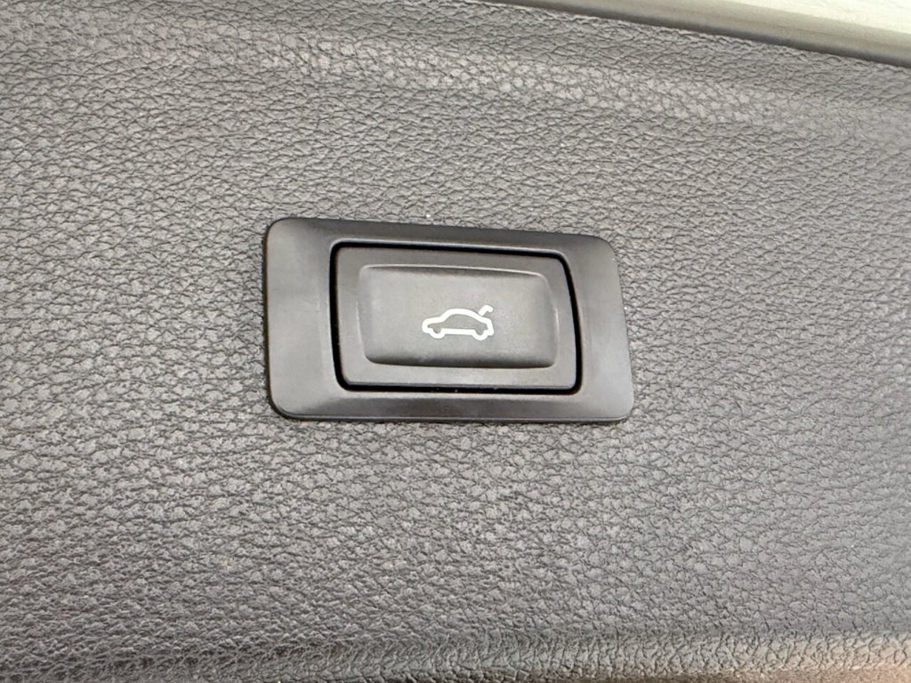 Used Audi Q5 2020 for sale - 76724838: Photo 39