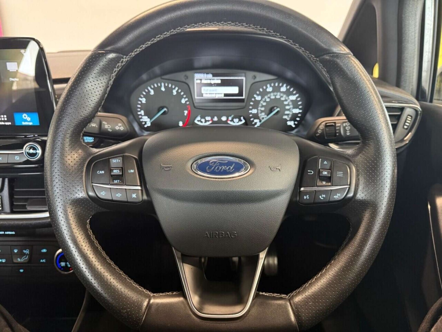 Used Ford Fiesta 2018 for sale - 76600744: Photo 19