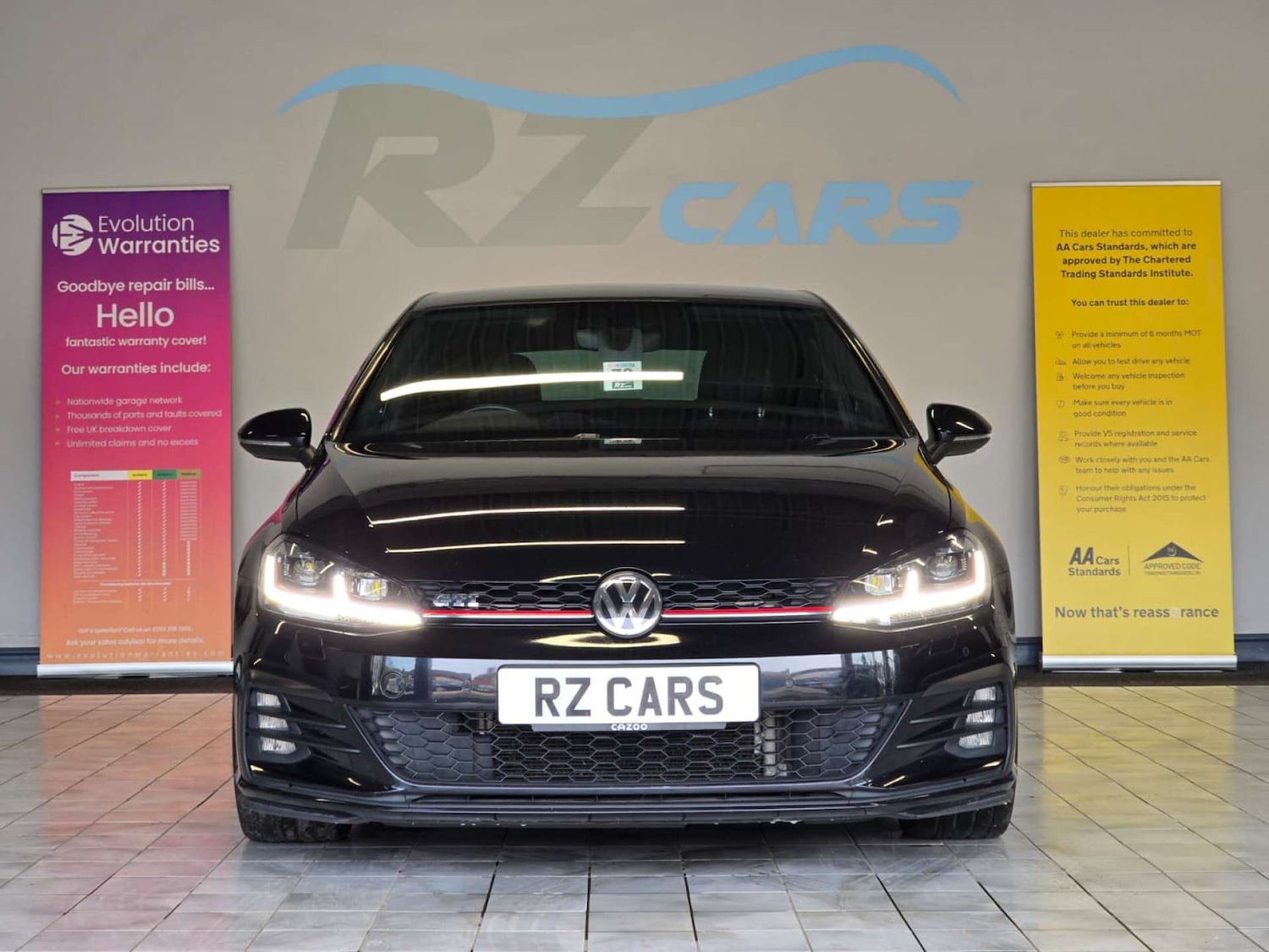 Used Volkswagen Golf 2018 for sale - 77581091: Photo 2