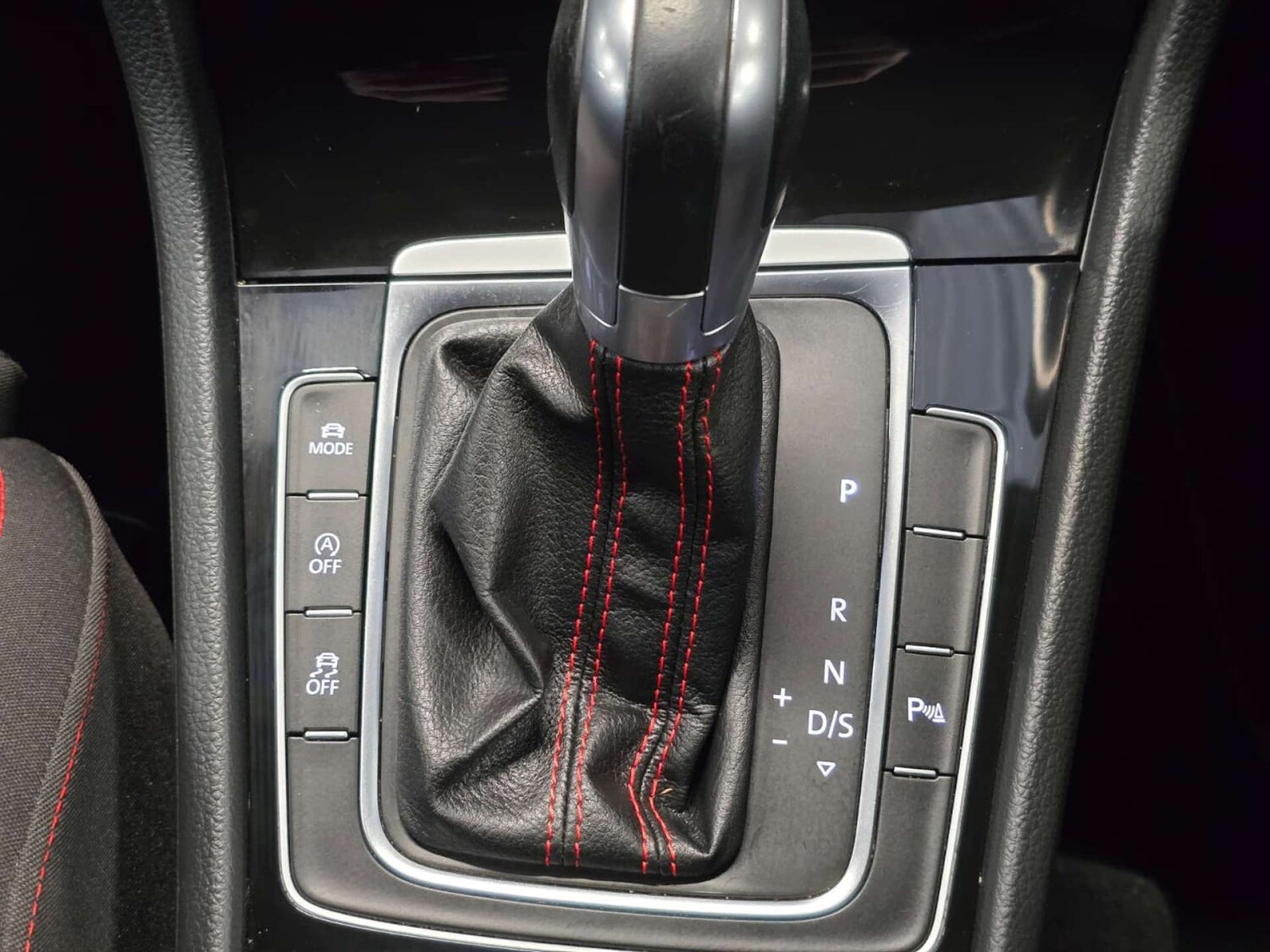 Used Volkswagen Golf 2018 for sale - 77581091: Photo 27