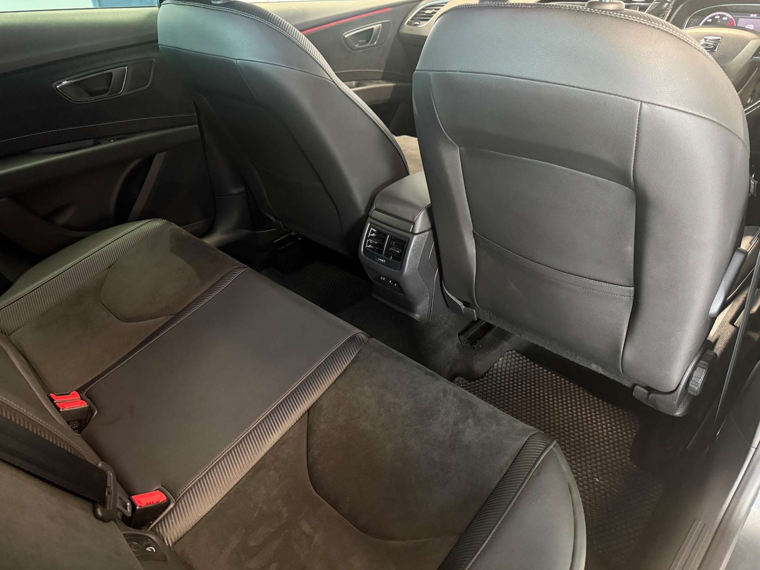 Used SEAT Leon 2018 for sale - 77235334: Photo 35