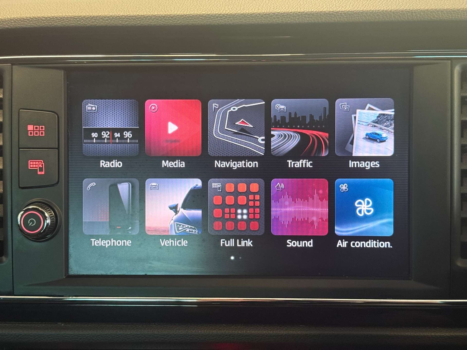 Used SEAT Leon 2018 for sale - 77235334: Photo 46