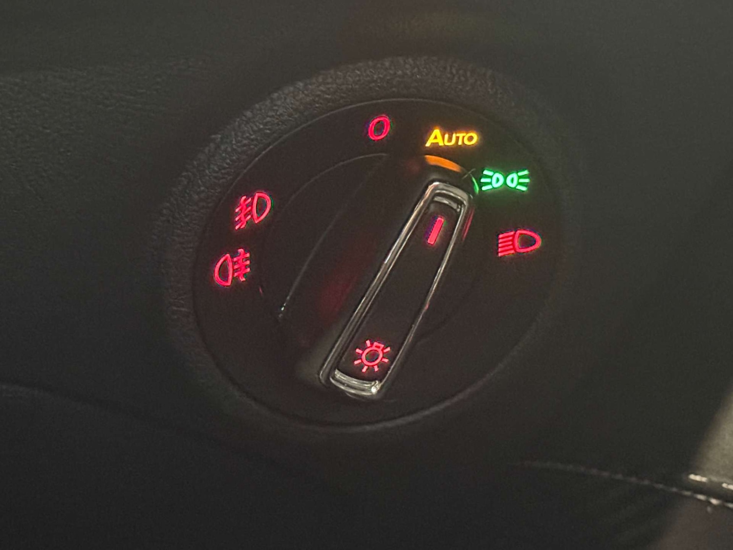 Used SEAT Leon 2018 for sale - 77235334: Photo 49