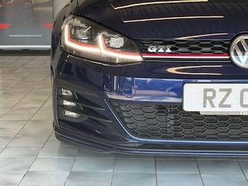 Used Volkswagen Golf 2018 for sale - 79176686: Photo