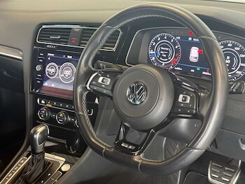 Used Volkswagen Golf 2019 for sale - 78793844: Photo