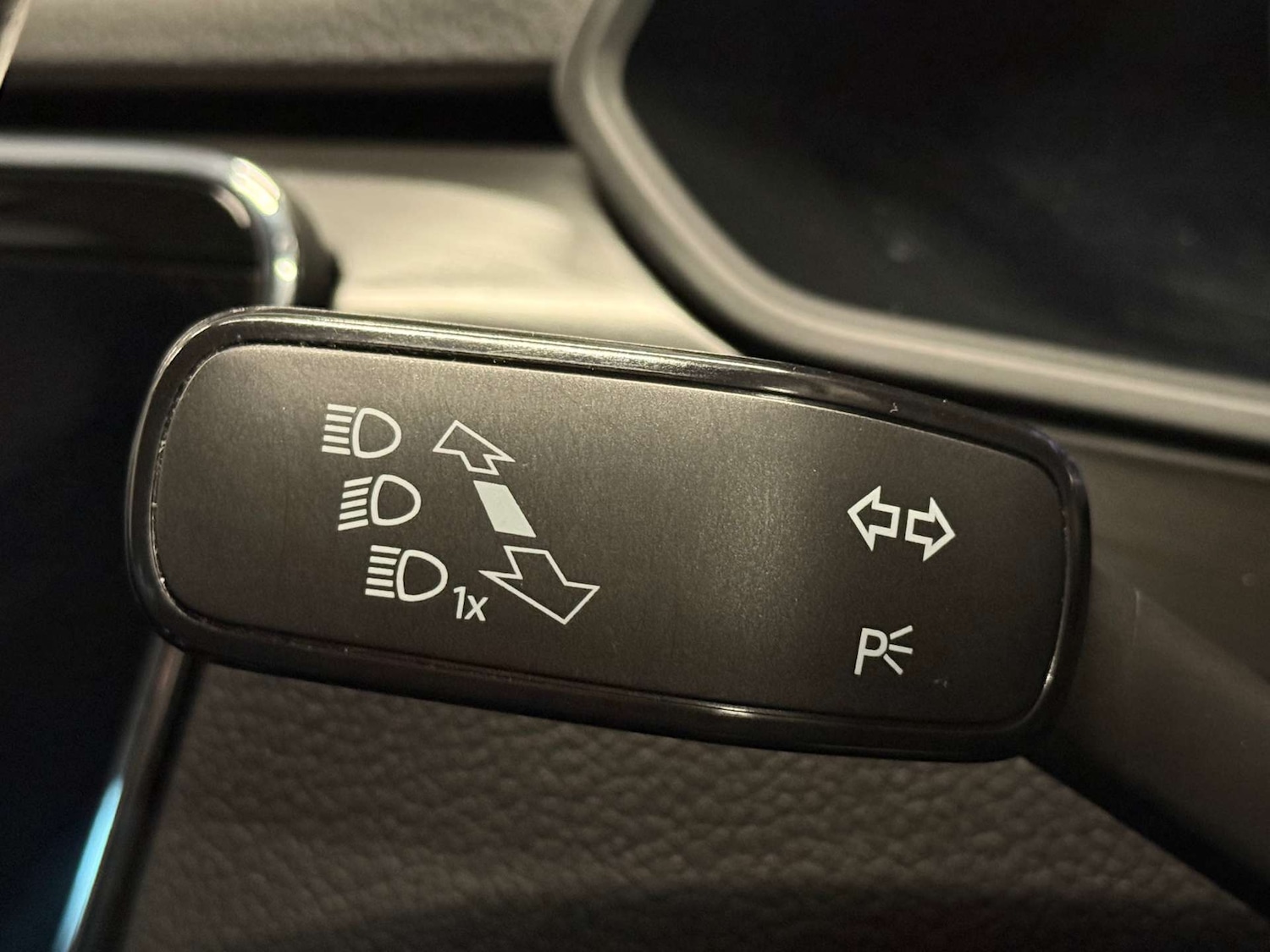 Used Skoda Superb 2017 for sale - 76830133: Photo 12