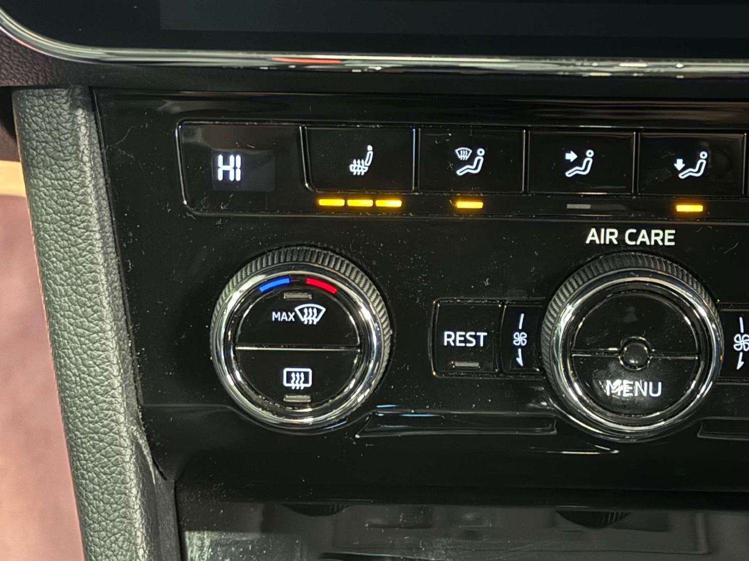 Used Skoda Superb 2017 for sale - 76830133: Photo 14