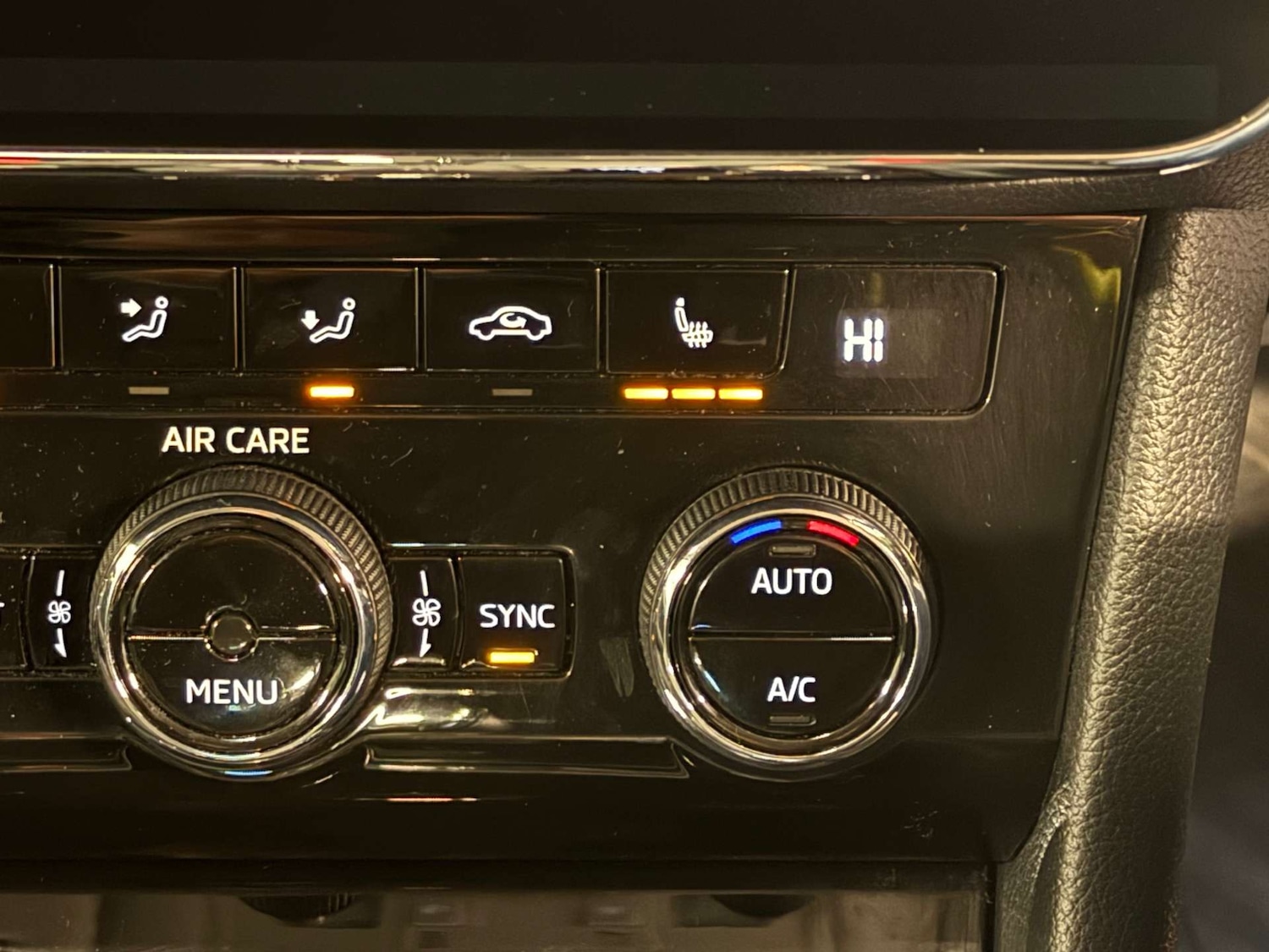 Used Skoda Superb 2017 for sale - 76830133: Photo 16