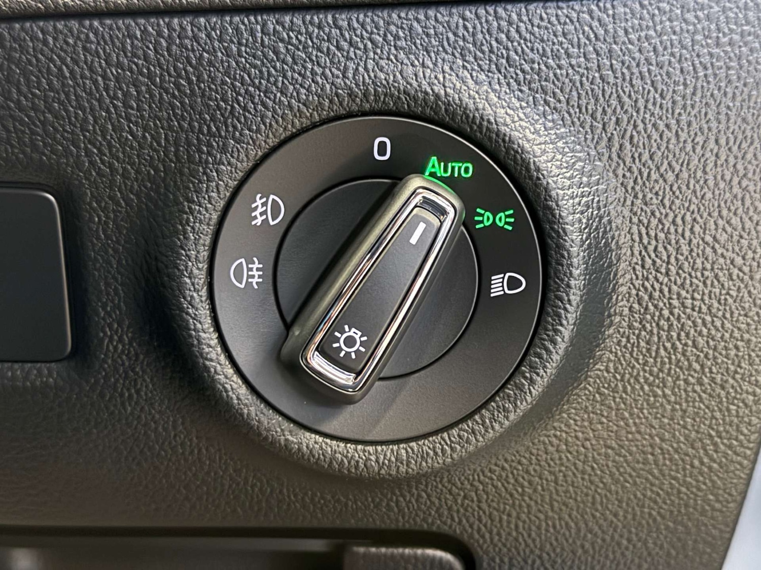 Used Skoda Superb 2017 for sale - 76830133: Photo 22