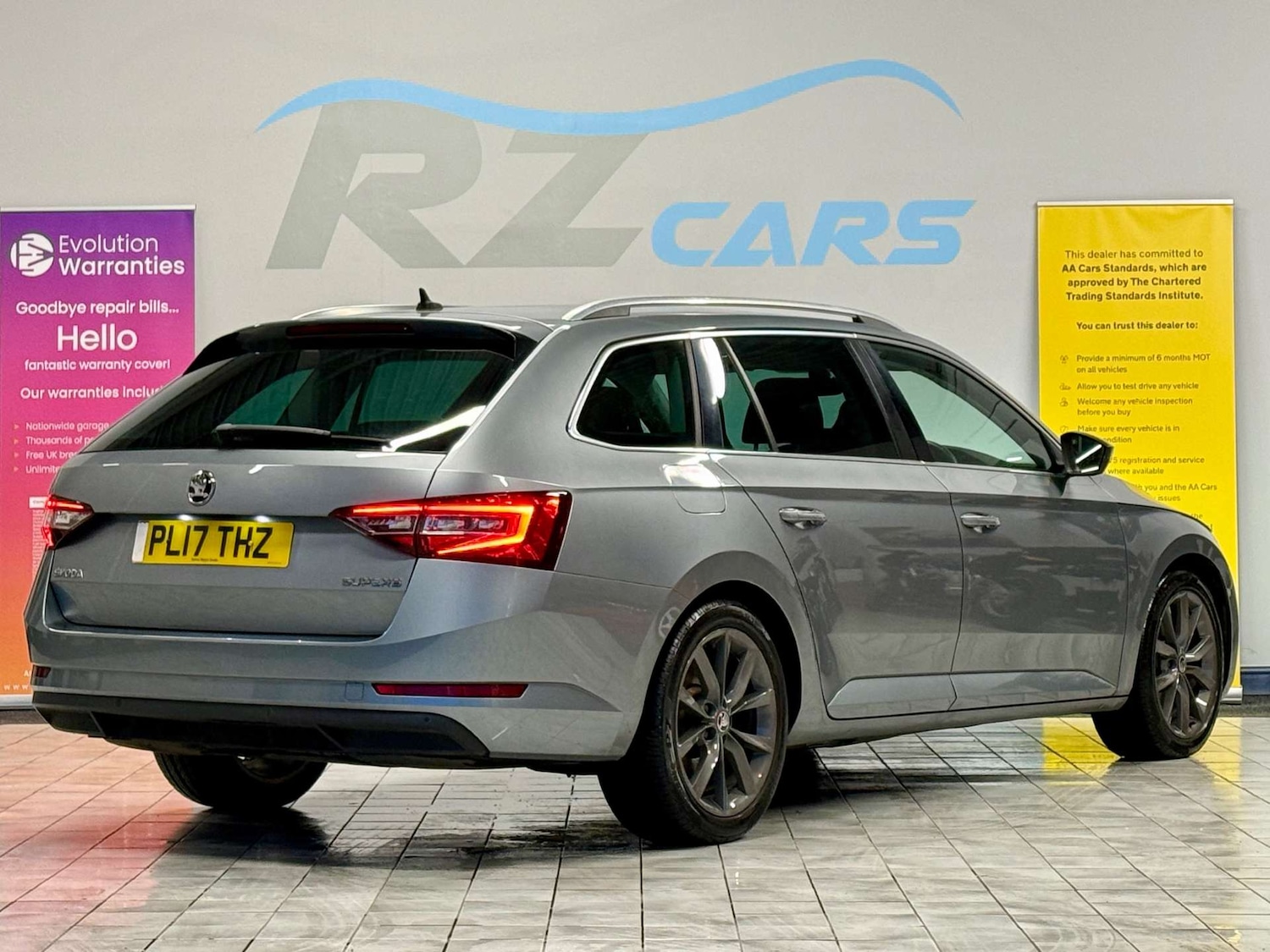 Used Skoda Superb 2017 for sale - 76830133: Photo 3