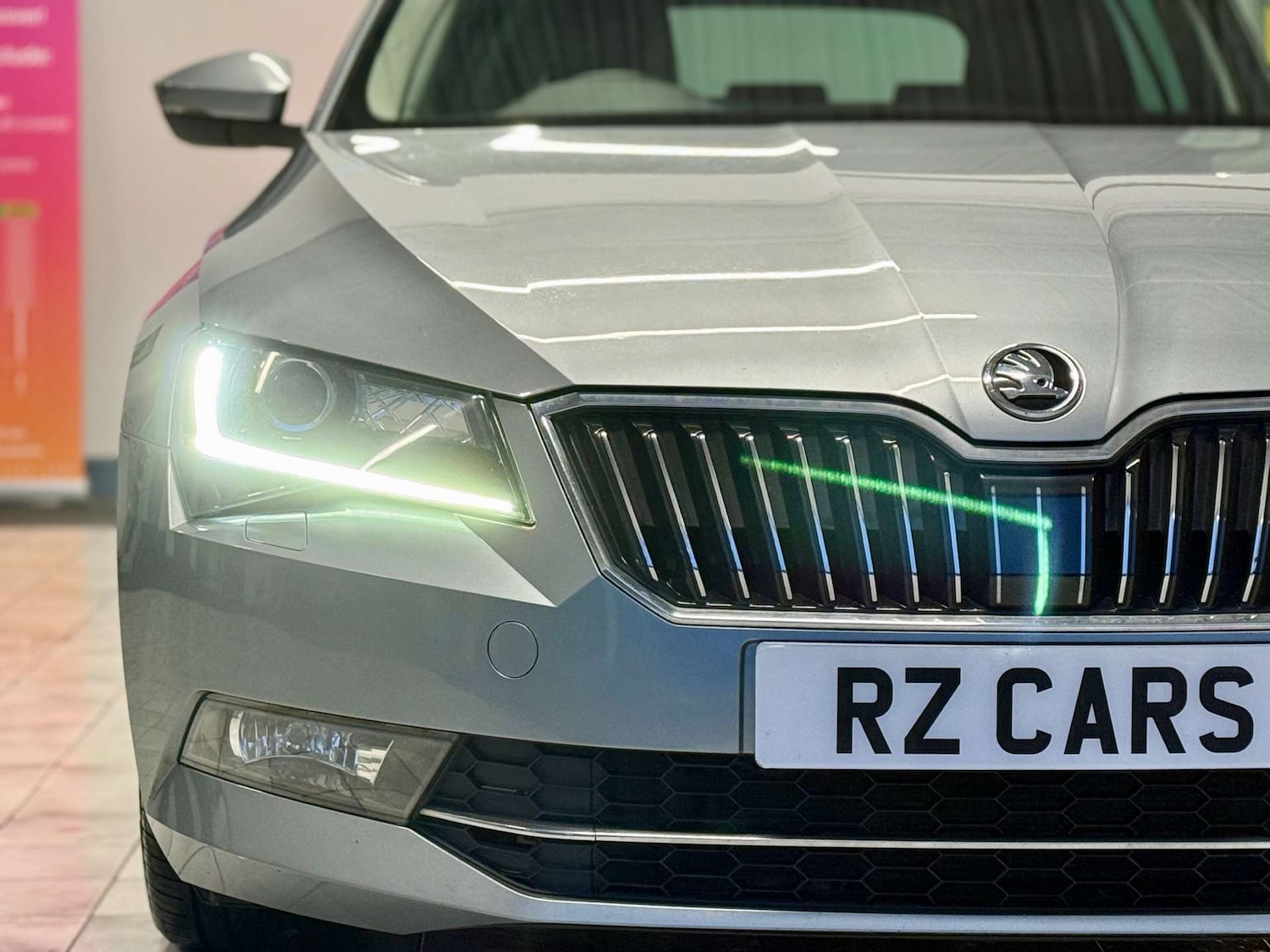 Used Skoda Superb 2017 for sale - 76830133: Photo 9