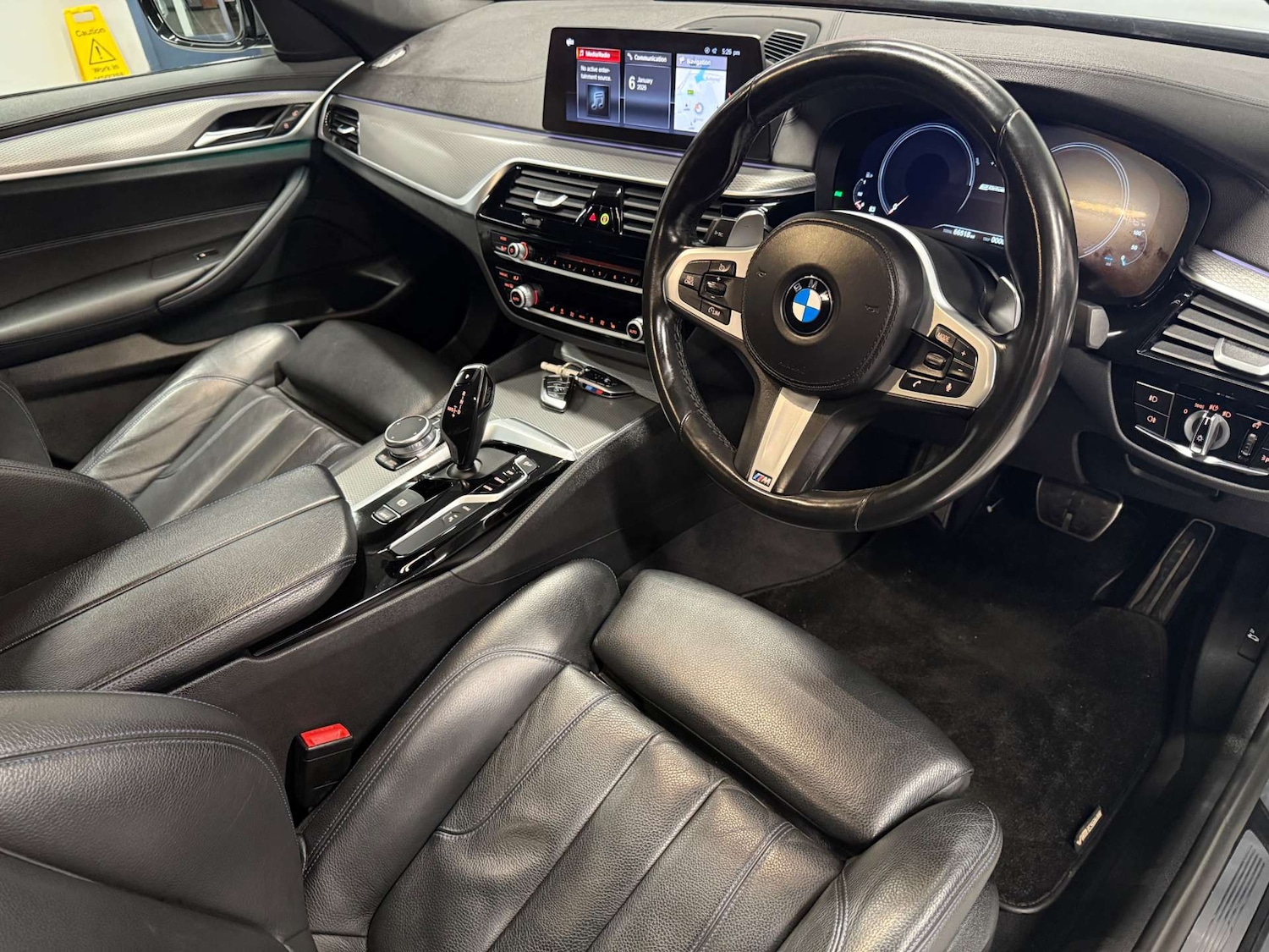 Used BMW 5 Series 2018 for sale - 77107223: Photo 27