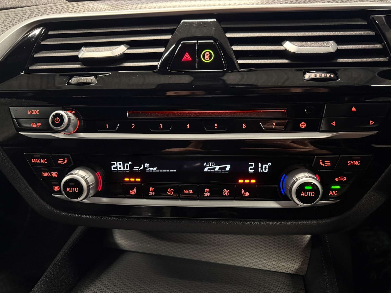 Used BMW 5 Series 2018 for sale - 77107223: Photo 48