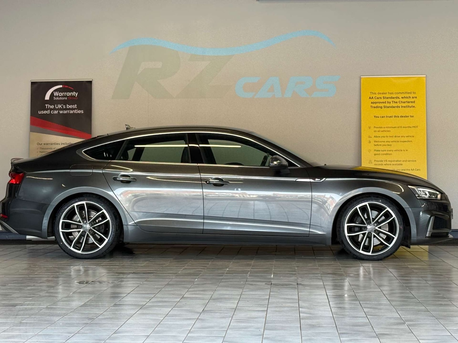 Used Audi S5 2017 for sale - 78202482: Photo 9