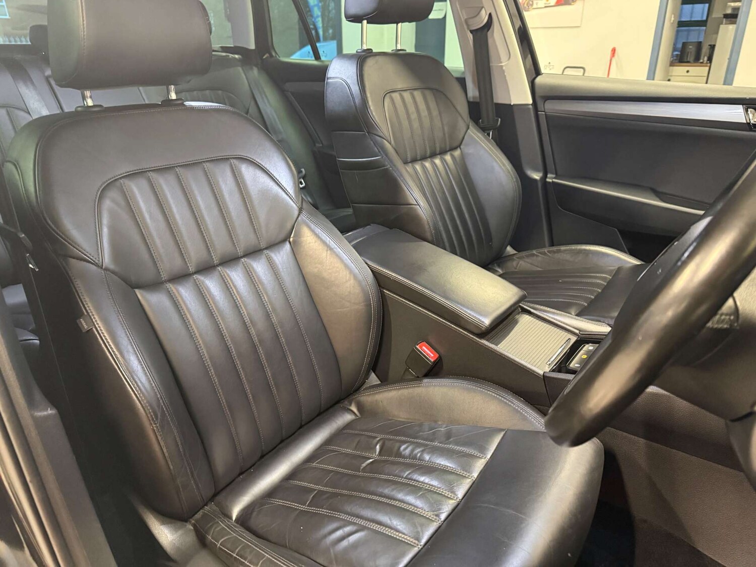 Used Skoda Superb 2018 for sale - 77494159: Photo 37