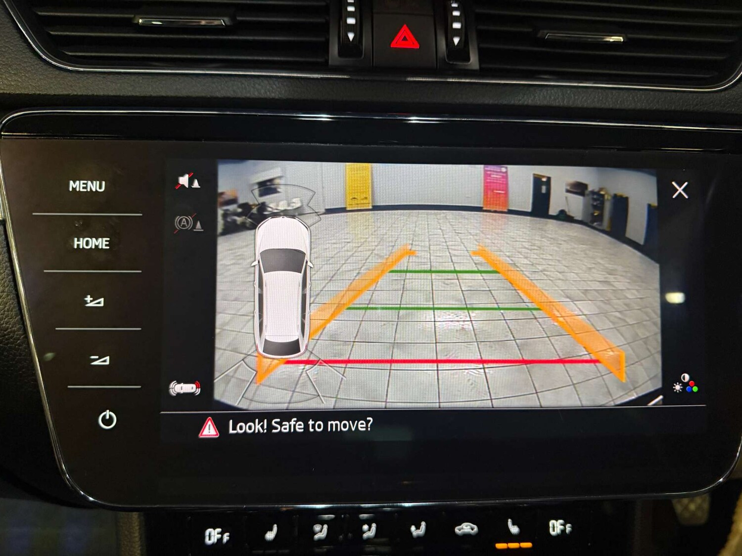 Used Skoda Superb 2018 for sale - 77494159: Photo 52