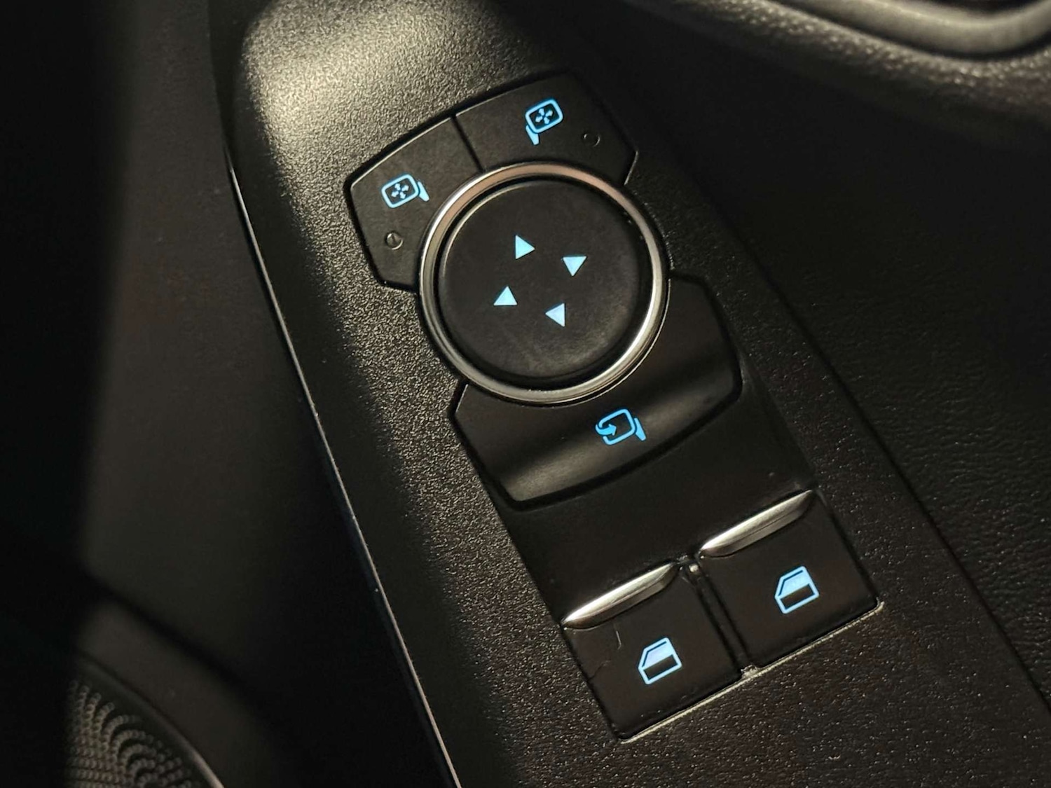 Used Ford Fiesta 2019 for sale - 77548536: Photo 32