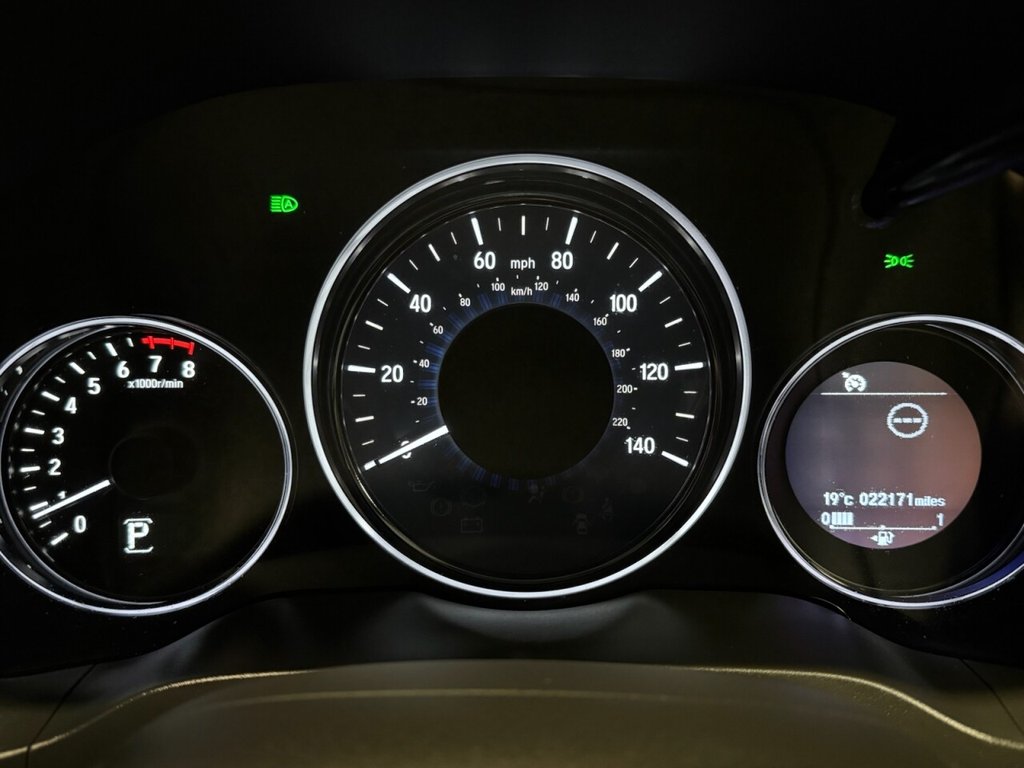 Used Honda HR-V 2015 for sale - 76640403: Photo 8