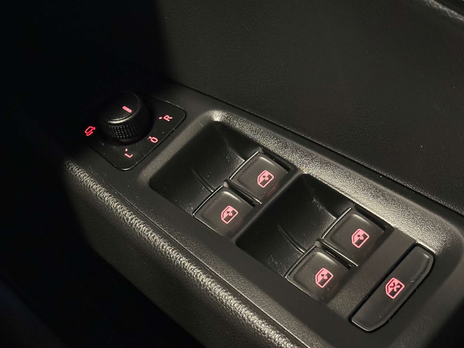 Used SEAT Leon 2019 for sale - 78041878: Photo 43