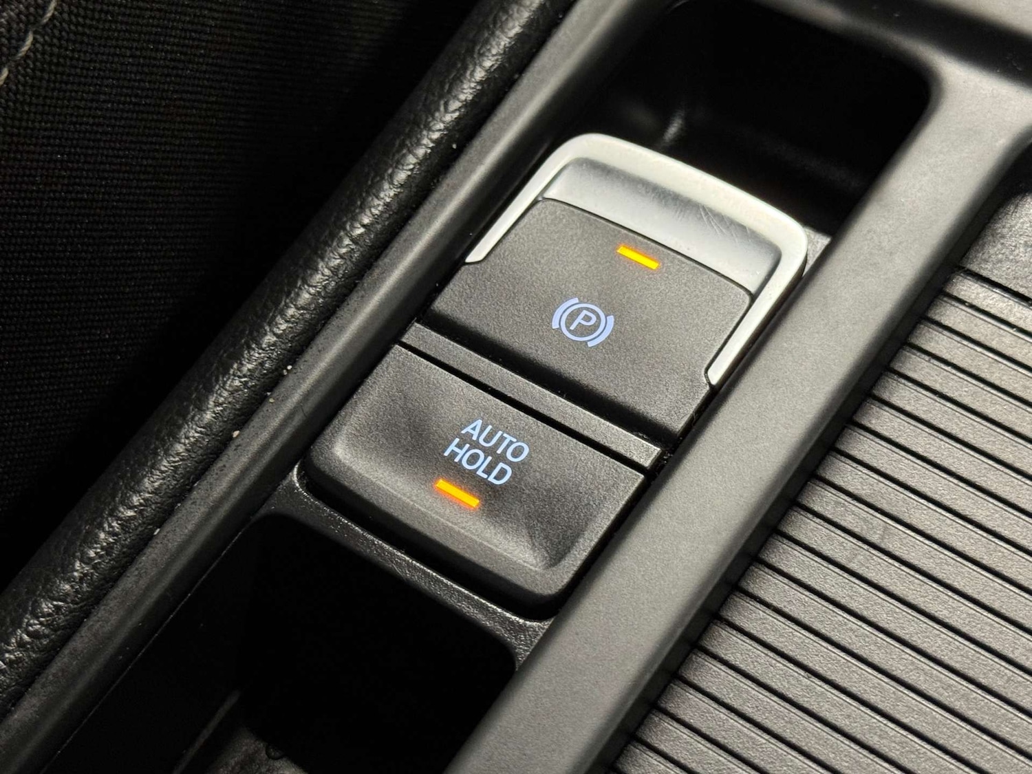 Used Volkswagen Golf 2017 for sale - 77022660: Photo 29