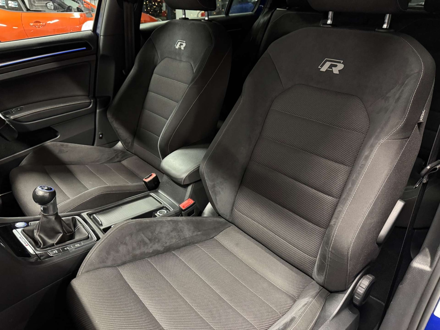 Used Volkswagen Golf 2017 for sale - 77022660: Photo 47