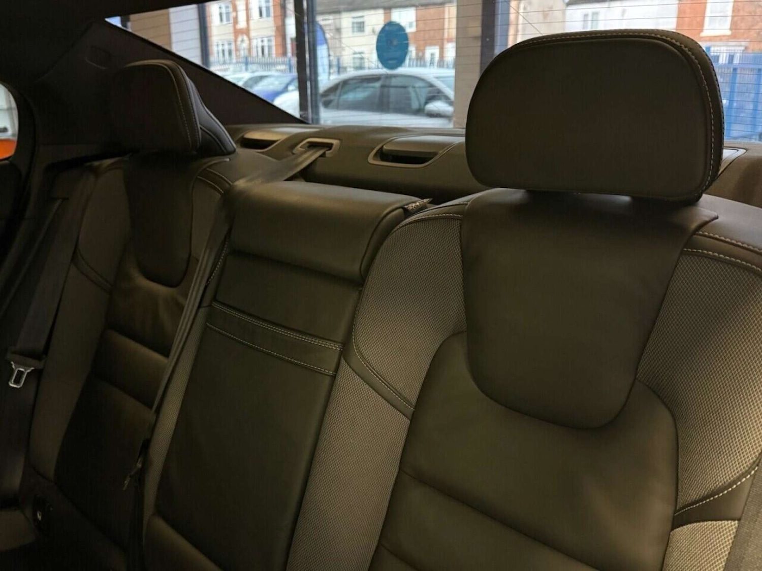 Used Volvo S60 2019 for sale - 76762001: Photo 40