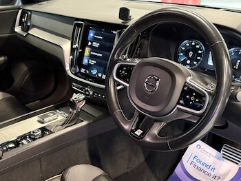 Used Volvo S60 2019 for sale - 76698645: Photo