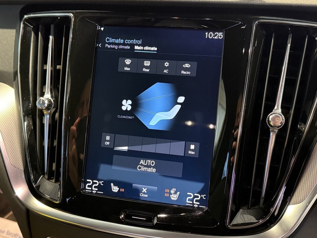 Used Volvo S60 2019 for sale - 76698645: Photo 37