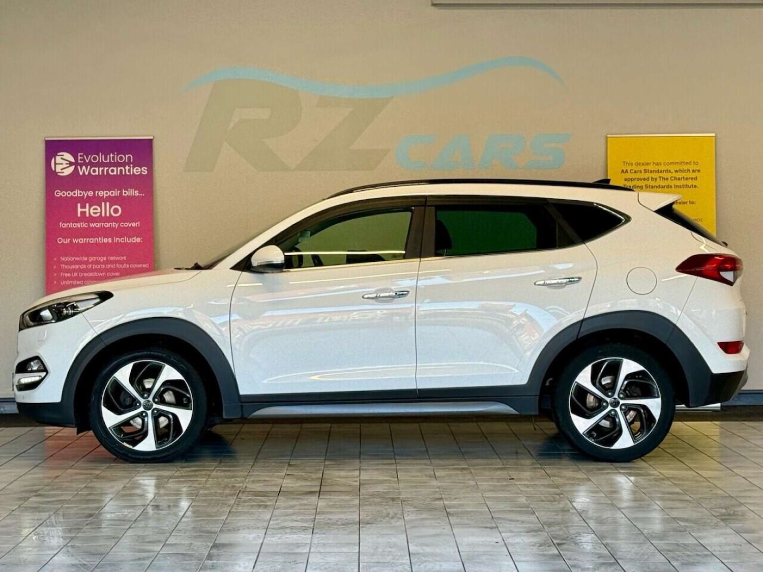 Used Hyundai TUCSON 2017 for sale - 76762003: Photo 27