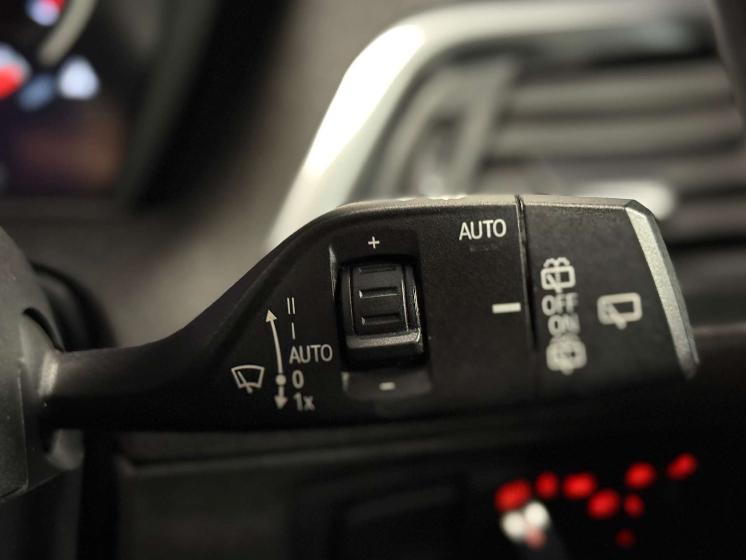 Used BMW 1 Series 2018 for sale - 77118061: Photo 45