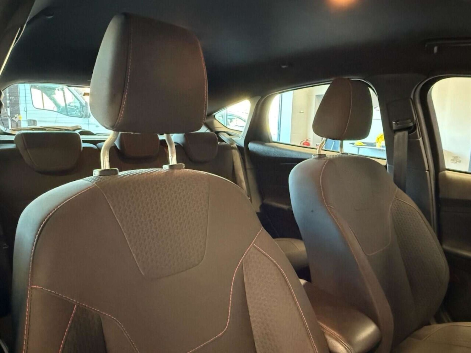 Used Ford Focus 2017 for sale - 76762008: Photo 3