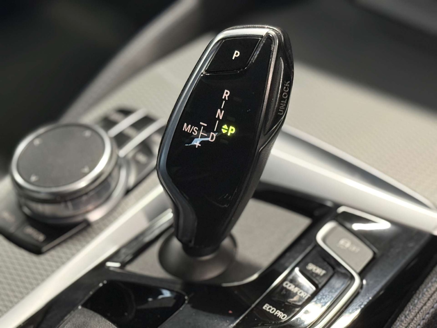 Used BMW 5 Series 2019 for sale - 77452482: Photo 2