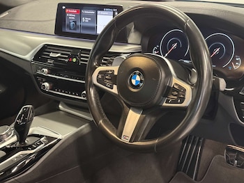 Used BMW 5 Series 2019 for sale - 77452482: Photo