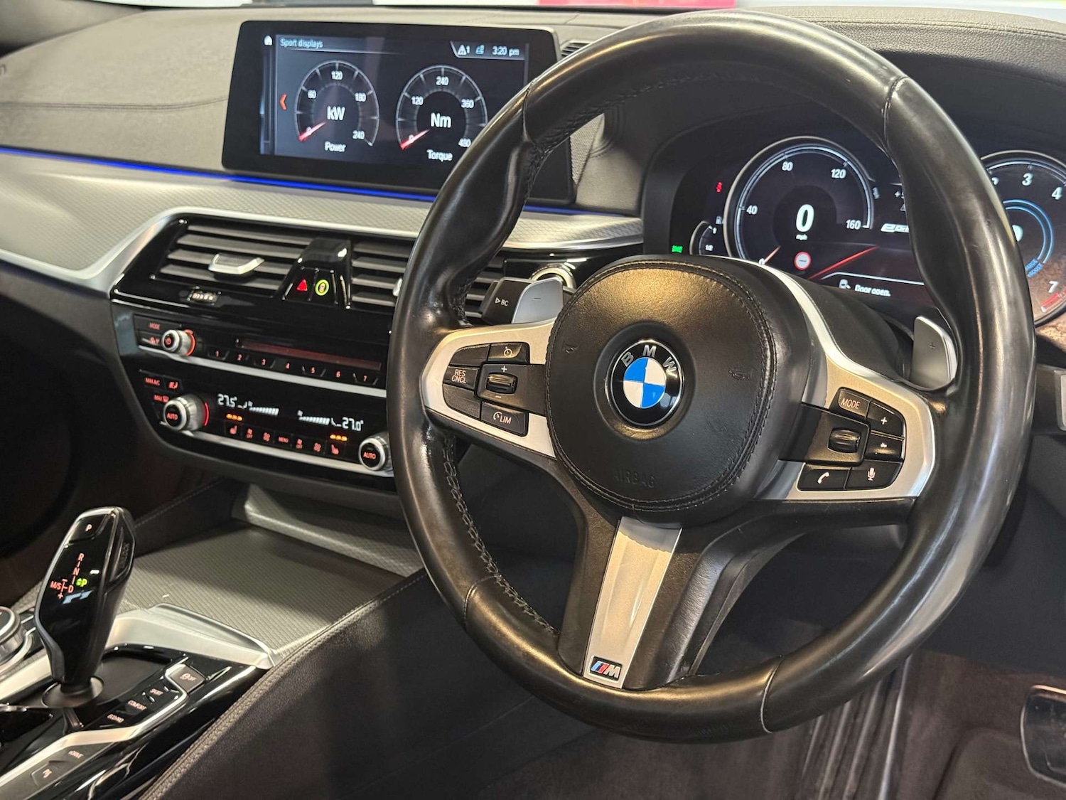 Used BMW 5 Series 2018 for sale - 77567801: Photo 3