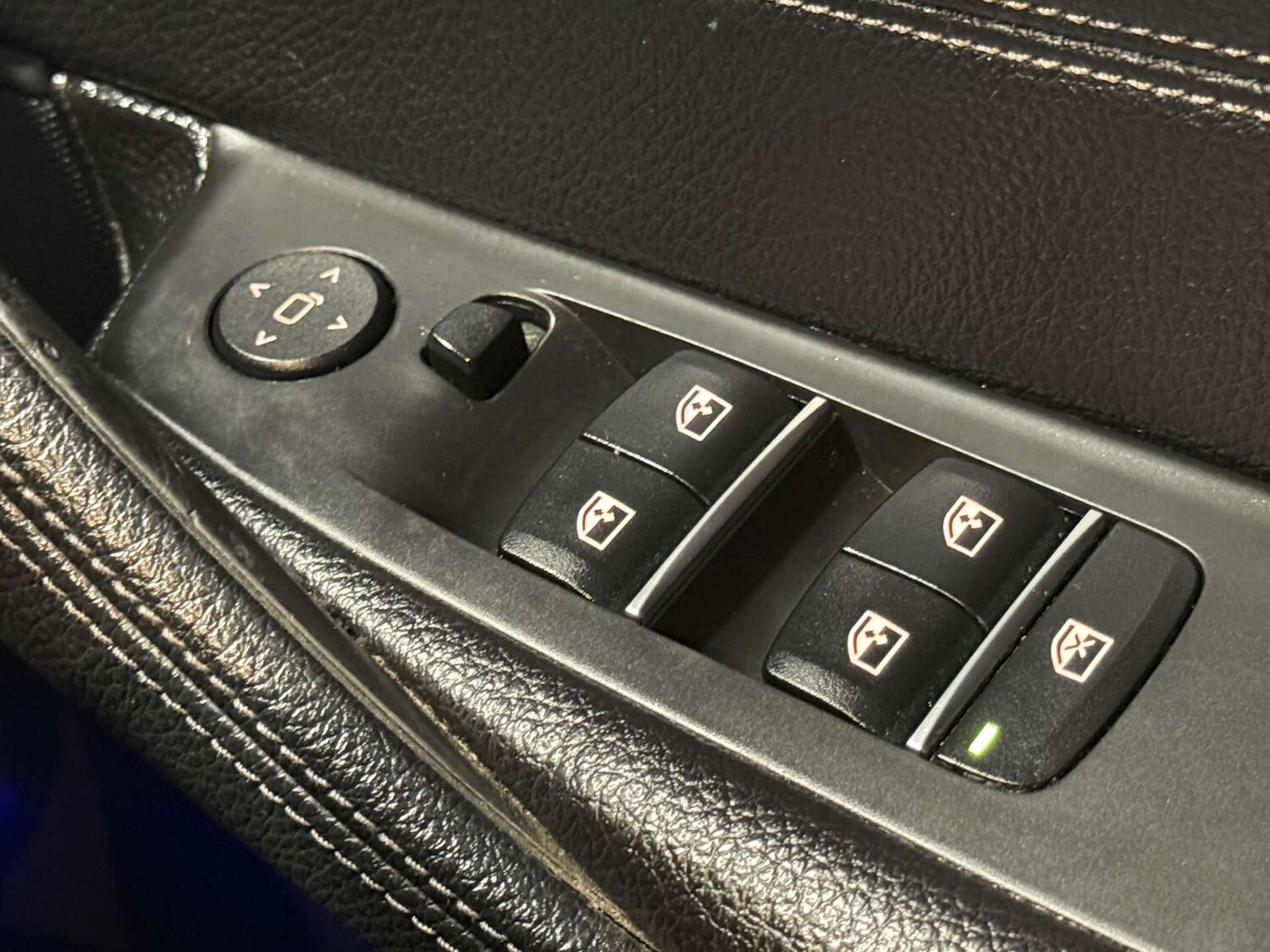 Used BMW 5 Series 2018 for sale - 77567801: Photo 43