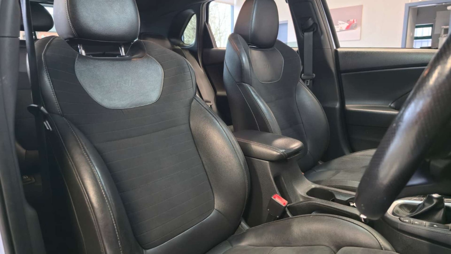 Used Hyundai i30 2018 for sale - 76907755: Photo 19