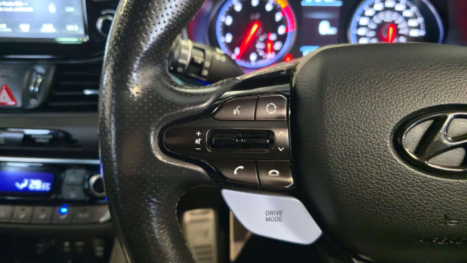 Used Hyundai i30 2018 for sale - 76907755: Photo 26