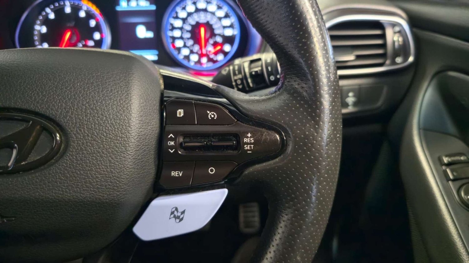 Used Hyundai i30 2018 for sale - 76907755: Photo 27