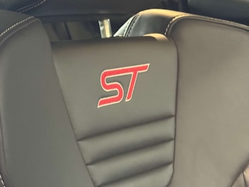 Used Ford Focus 2015 for sale - 79072890: Photo