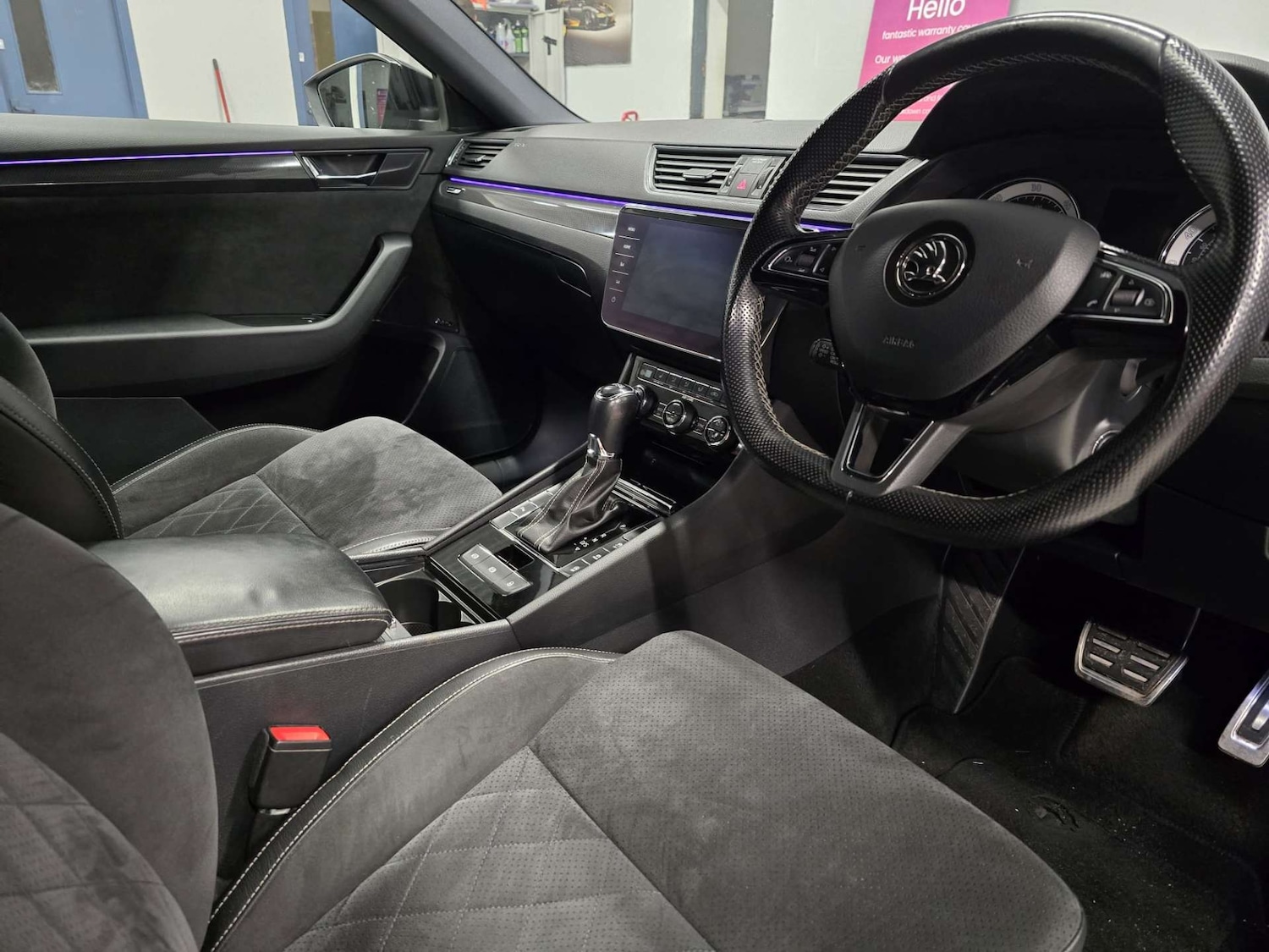 Used Skoda Superb 2017 for sale - 77187831: Photo 17