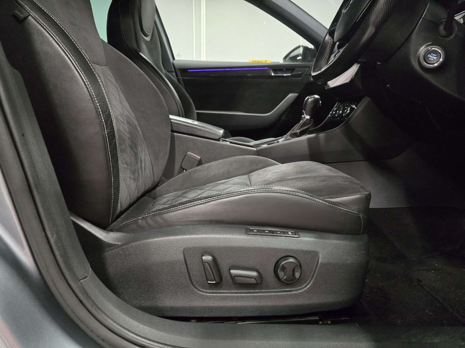 Used Skoda Superb 2017 for sale - 77187831: Photo 22