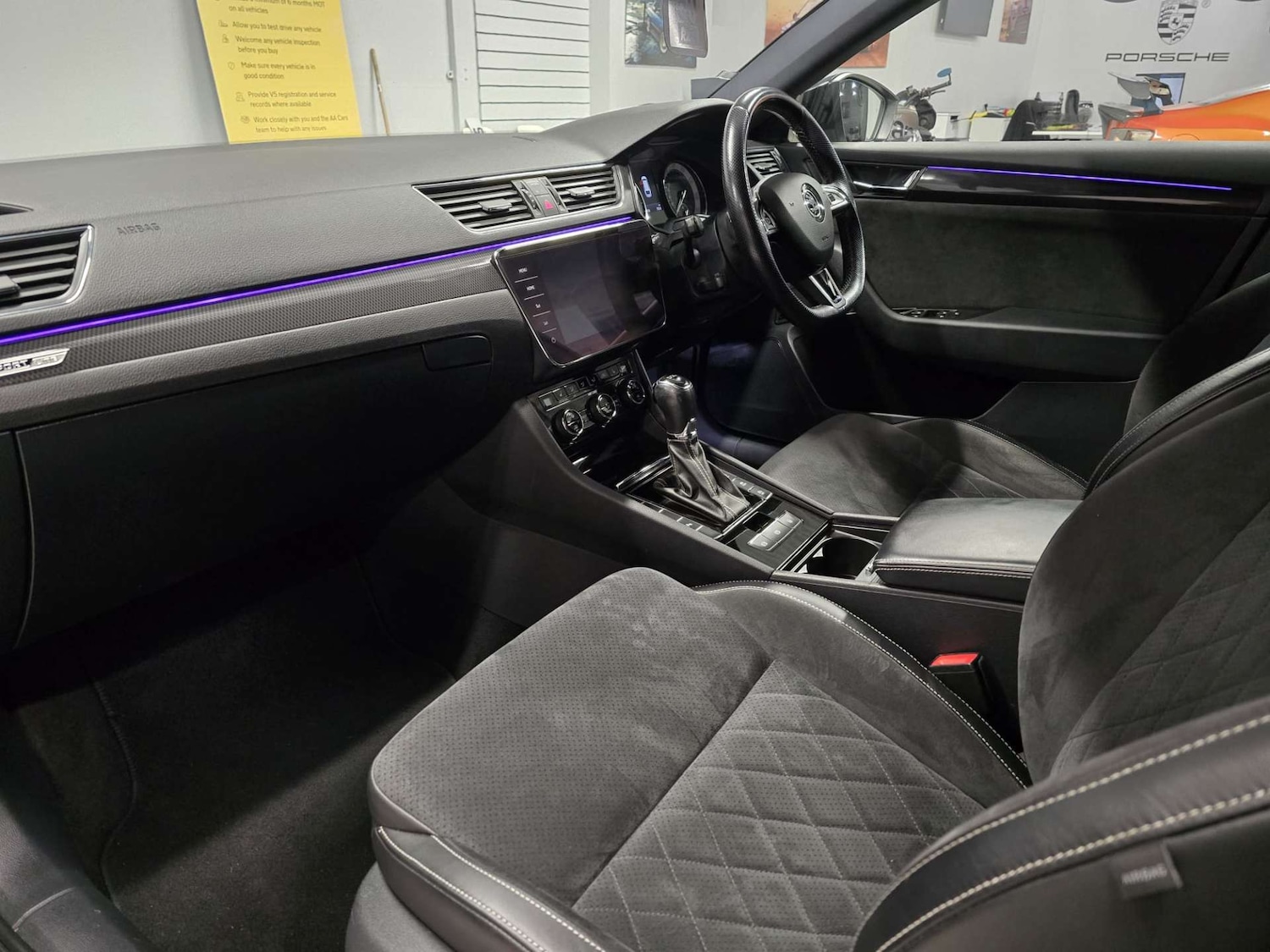 Used Skoda Superb 2017 for sale - 77187831: Photo 40