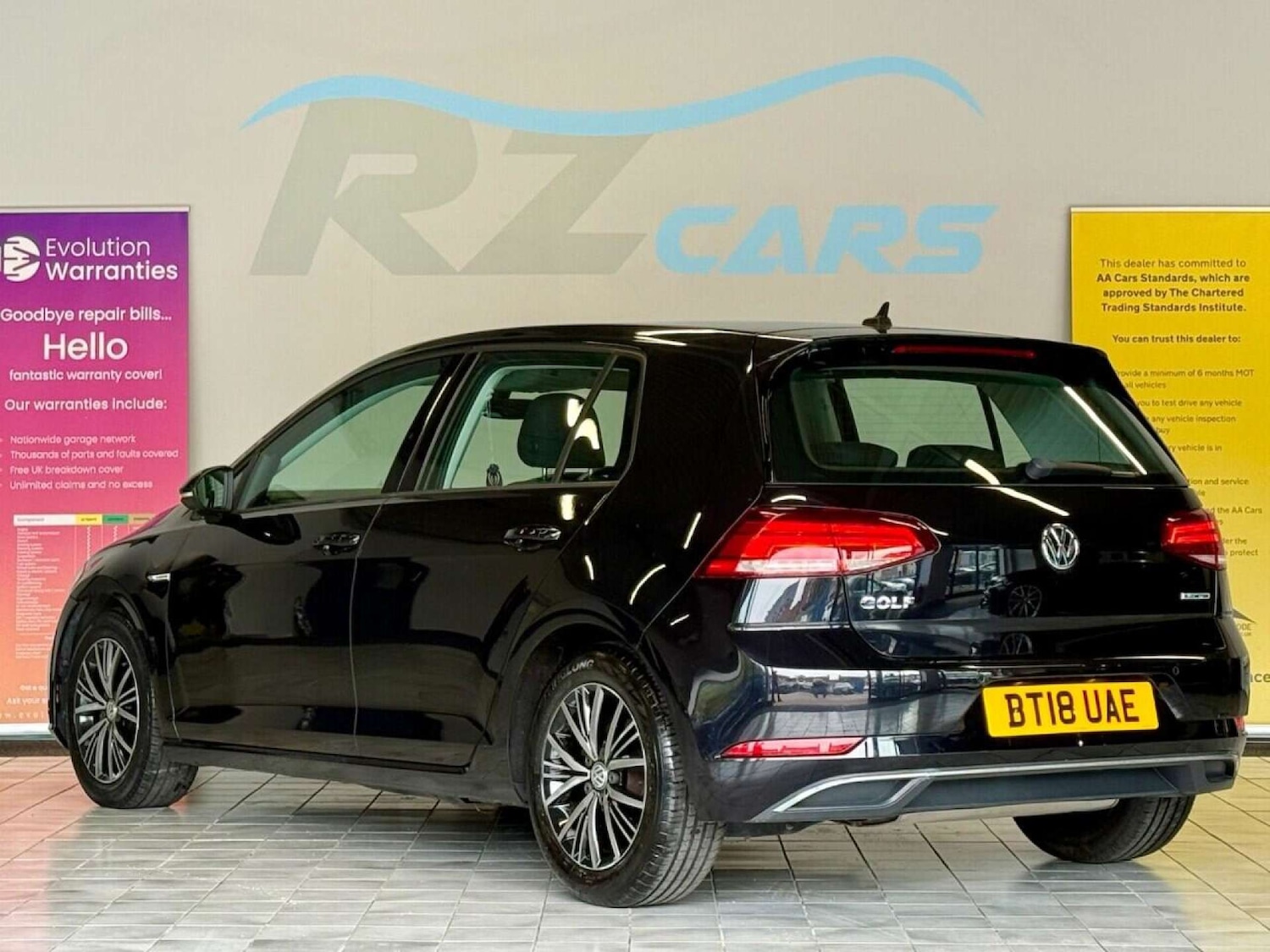 Used Volkswagen Golf 2018 for sale - 76762027: Photo 14
