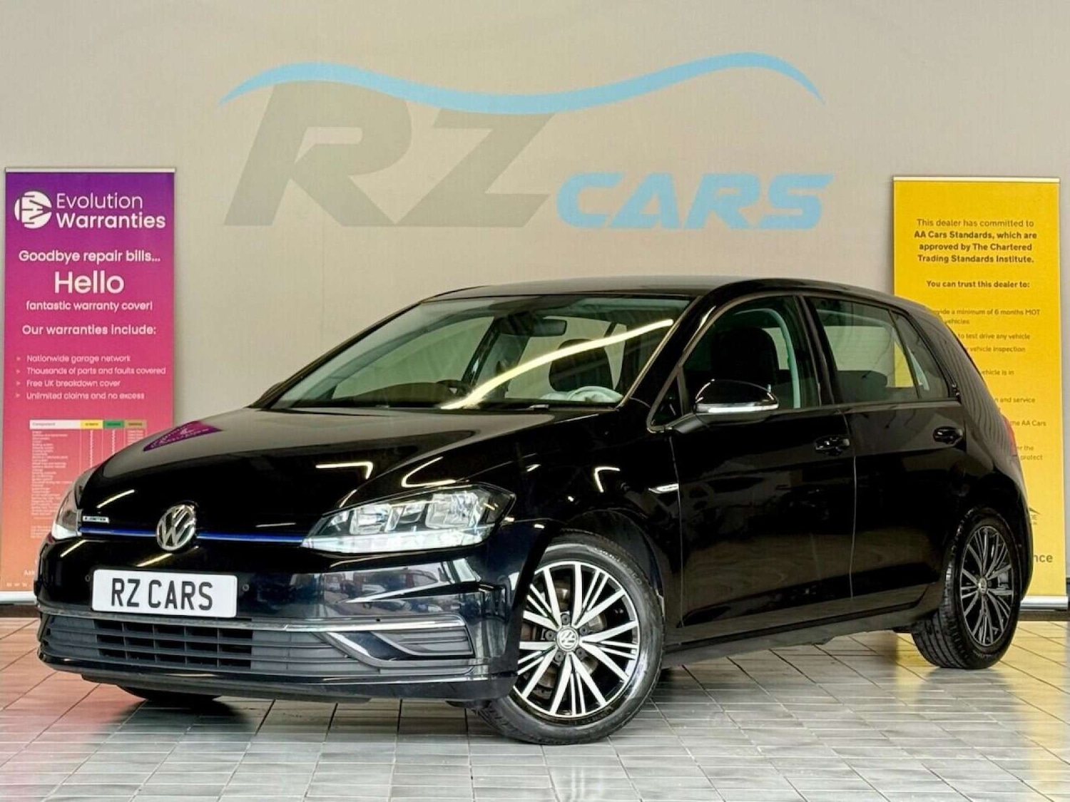 Used Volkswagen Golf 2018 for sale - 76762027: Photo 4