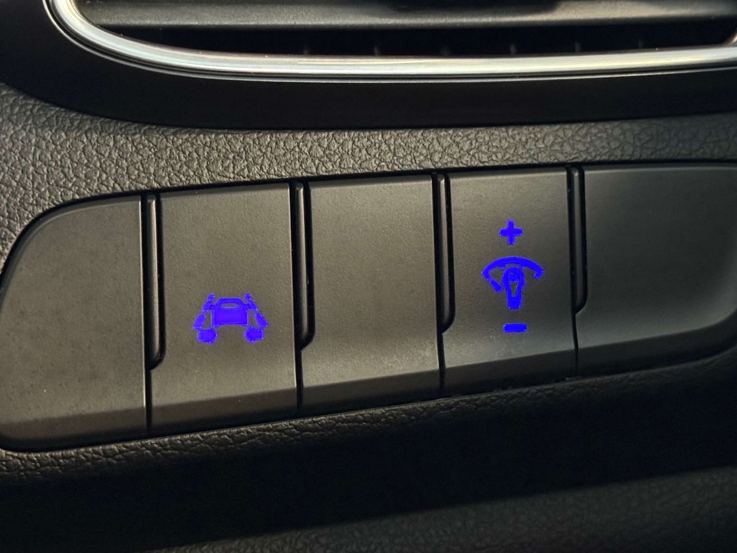 Used Hyundai i30 2018 for sale - 78213853: Photo 44